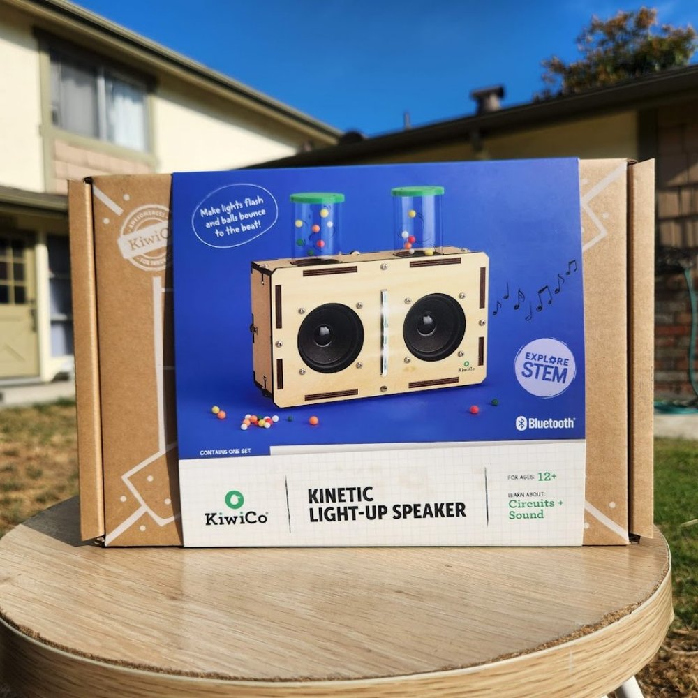 NEW KiwiCo. Kiwi Co. Kinetic Lights Speaker Science Kit STEM Engineering circuit